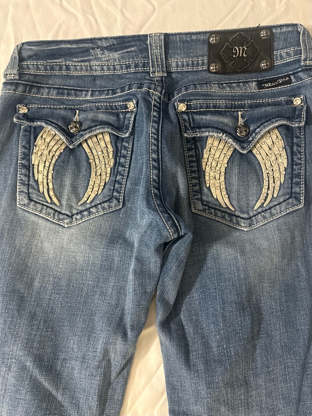 Miss Me JP5082 Bootcut Jeans Medium Wash Blue Denim Rhinestone Angel Y2K Size 32